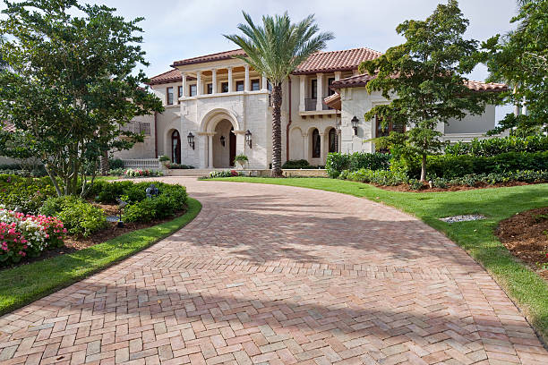 Best Custom Driveway Pavers  in Mowbray Mountain, TN